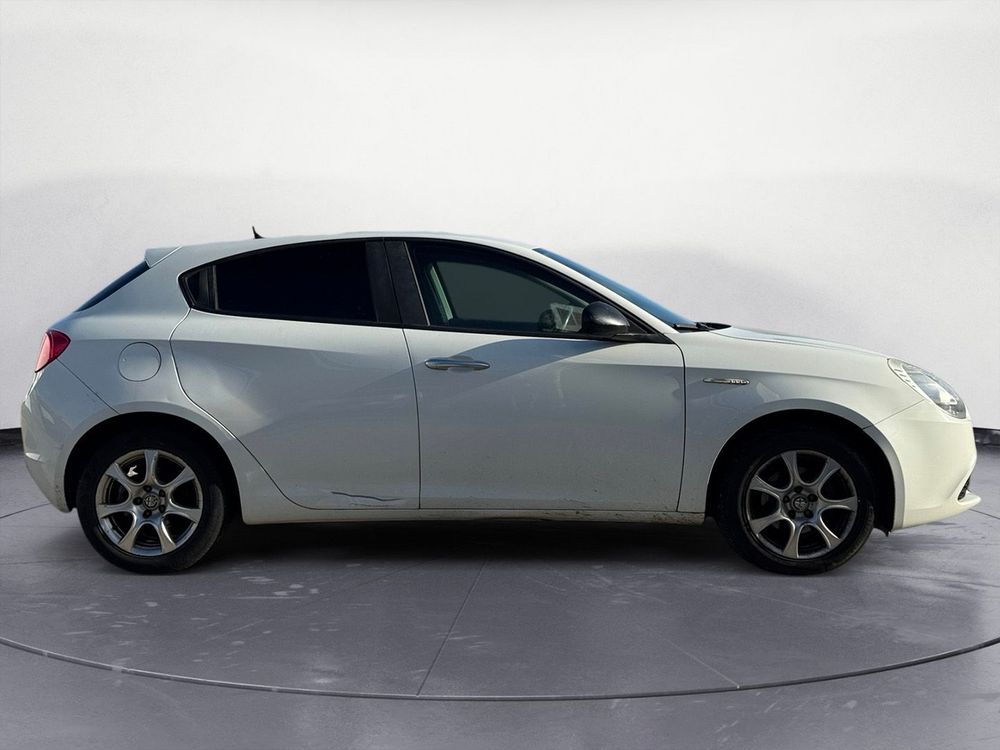 Miniatura Giulietta 4