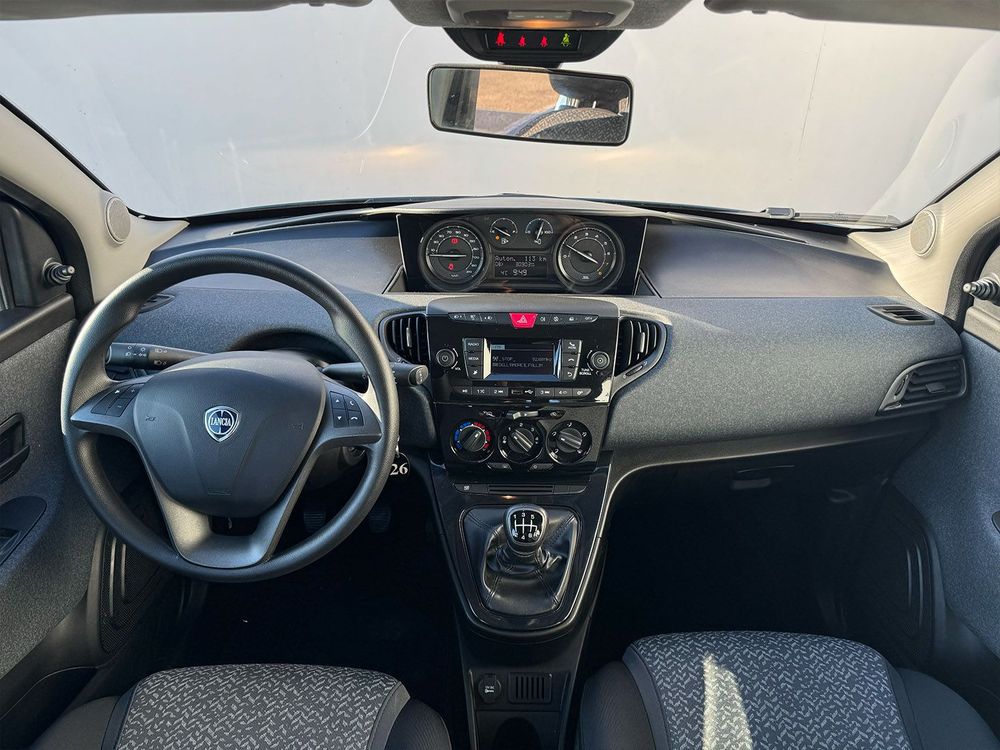 Miniatura Ypsilon 9
